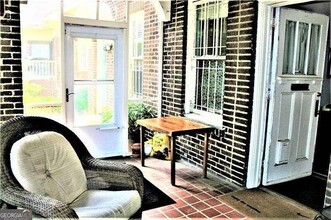 505 8th St NE in Atlanta, GA - Foto de edificio - Building Photo