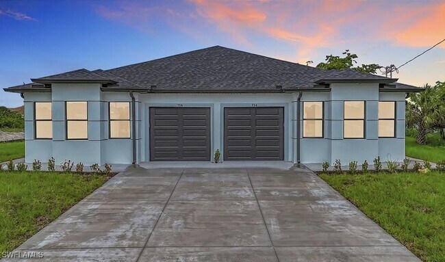 314-316 Poplar St in Lehigh Acres, FL - Building Photo - Building Photo