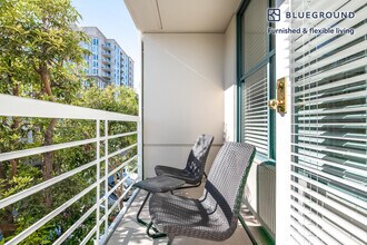 2 Townsend St, Unit SI FL3-ID1665 in San Francisco, CA - Building Photo - Building Photo