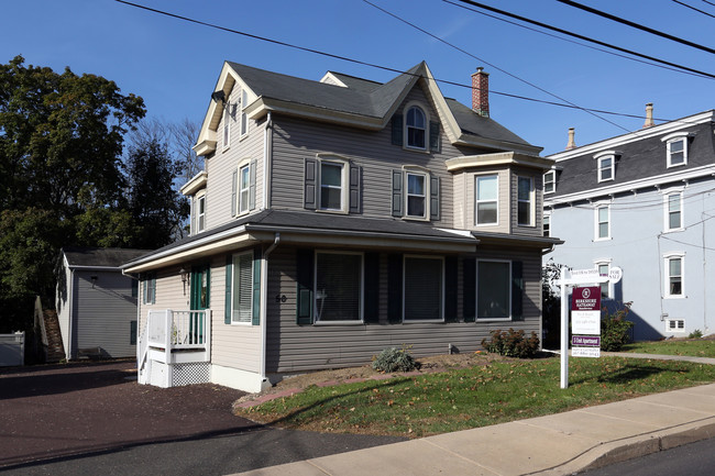 50 N Main St in Chalfont, PA - Building Photo - Building Photo