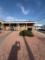 410 N Glenwood Pl in Burbank, CA - Building Photo