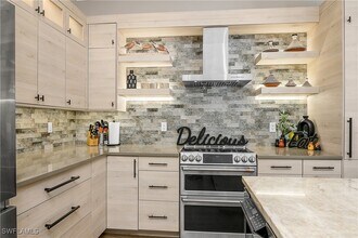 9489 Italia Way in Naples, FL - Building Photo - Building Photo