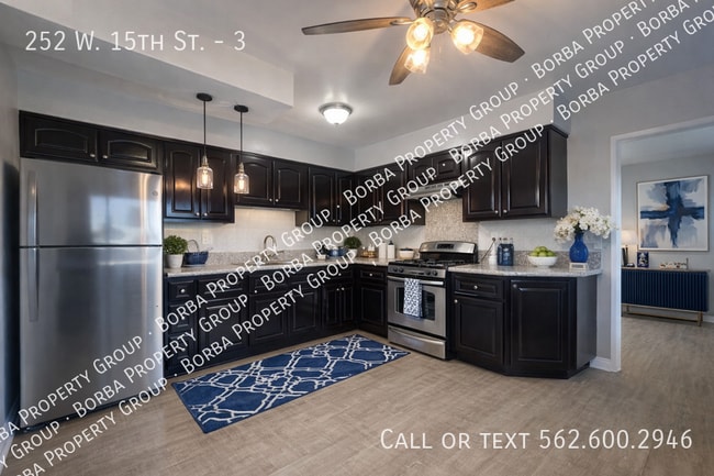 252 W 15th St in Los Angeles, CA - Building Photo - Building Photo