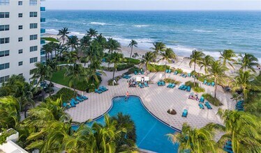 3801 S Ocean Dr, Unit 7O in Hollywood, FL - Building Photo - Building Photo