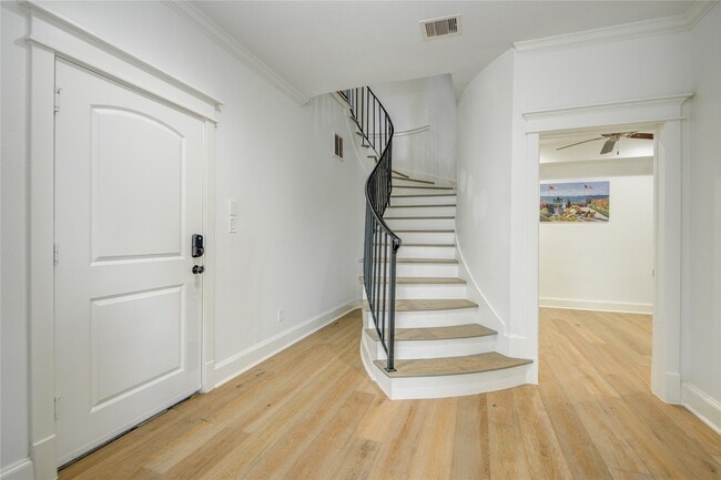 5002 Eigel St in Houston, TX - Building Photo - Building Photo