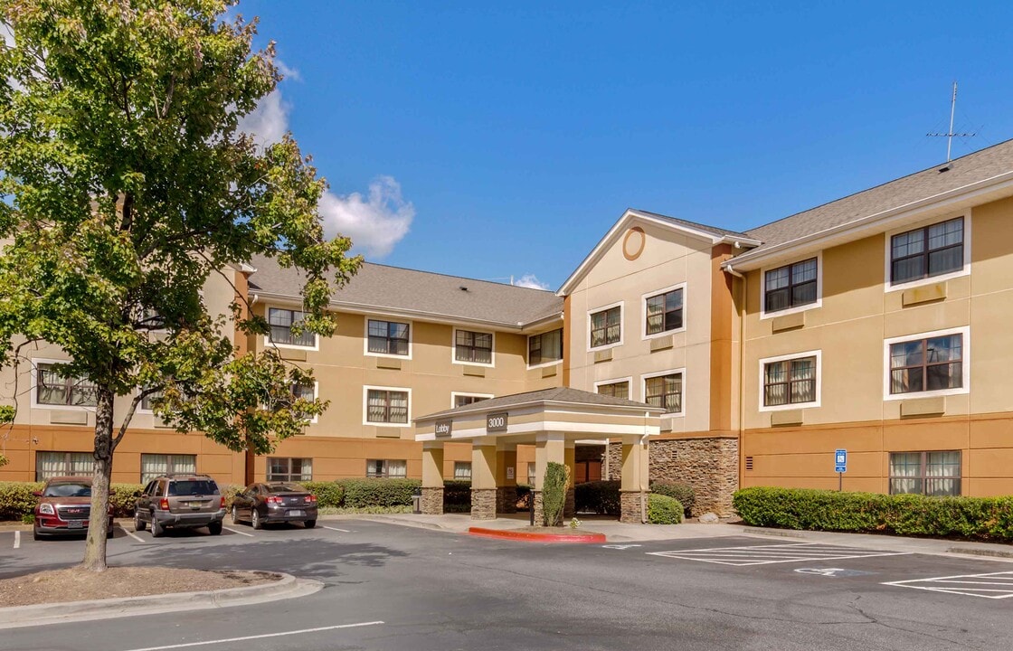 Furnished Studio-Atlanta - Kennesaw Town C in Kennesaw, GA - Building Photo