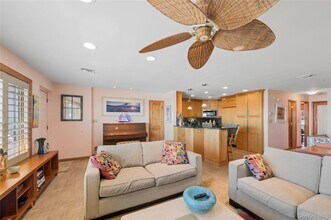 615 Oceanfront in Long Beach, NY - Building Photo - Building Photo