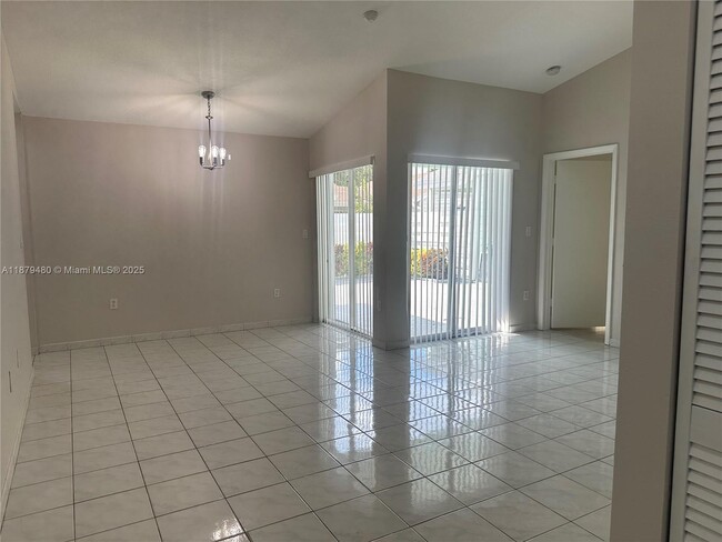 13707 SW 147th Cir Ln in Miami, FL - Building Photo - Building Photo