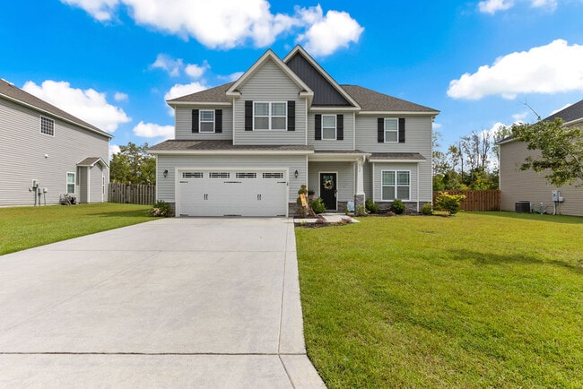 135 Regatta Way in Sneads Ferry, NC - Building Photo - Building Photo