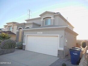 6125 Fashion St in El Paso, TX - Building Photo - Building Photo