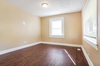 3004 Forestdale Blvd in Adamsville, AL - Building Photo - Building Photo