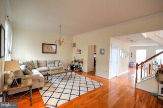 46704 Manchester Terrace in Sterling, VA - Building Photo - Building Photo