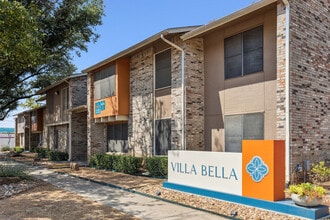 Villa Bella in Euless, TX - Foto de edificio - Building Photo