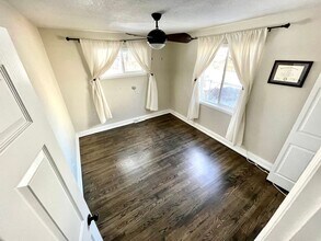 4585 Martin Dr in Boulder, CO - Building Photo - Building Photo