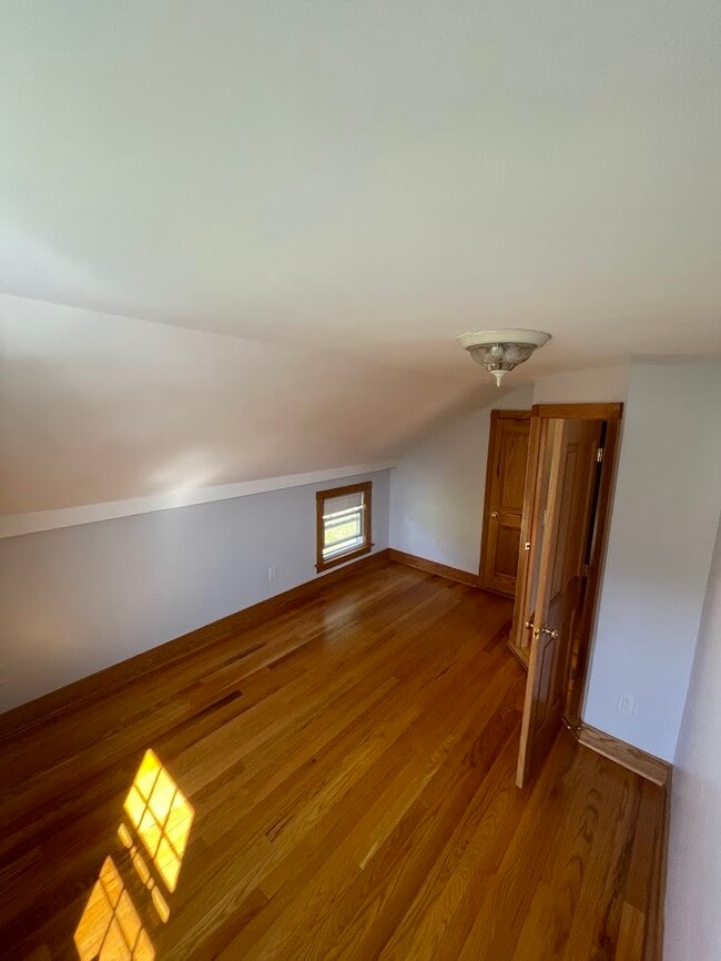 48 Mill St, Unit 46 in Dalton, MA - Foto de edificio - Building Photo