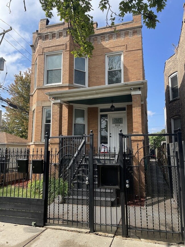 property at 2416 N Springfield Ave