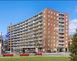 444 Bedford St in Stamford, CT - Building Photo