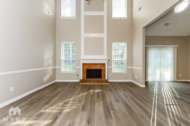 7877 Collinswood Ct in Jonesboro, GA - Building Photo - Building Photo
