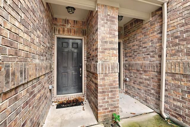 246 Barrington Ln in Lewisville, TX - Building Photo - Building Photo