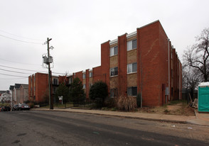 5210-5212 E St SE Apartments