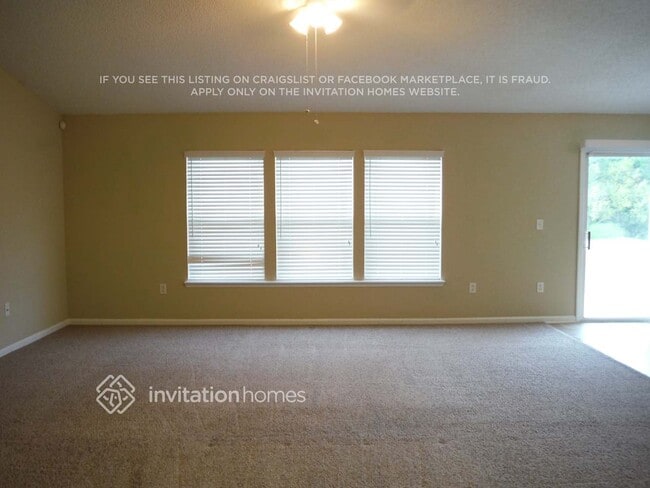 11633 Brian Lakes Dr N in Jacksonville, FL - Foto de edificio - Building Photo