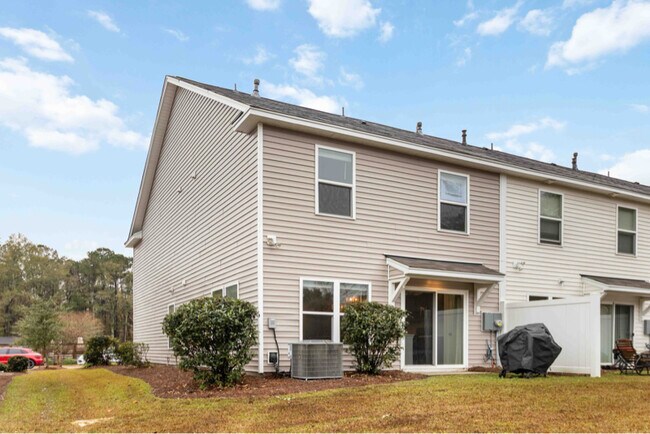 111 Cozy Nest Wy in Summerville, SC - Building Photo - Building Photo