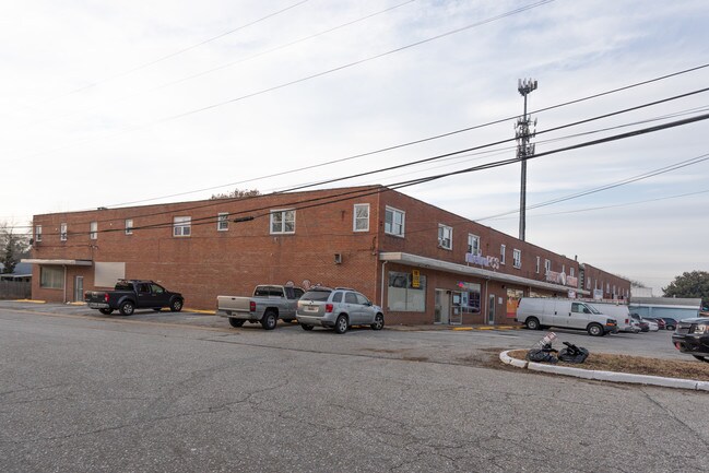 7420-7432 E Furnace Branch Rd in Glen Burnie, MD - Building Photo - Building Photo