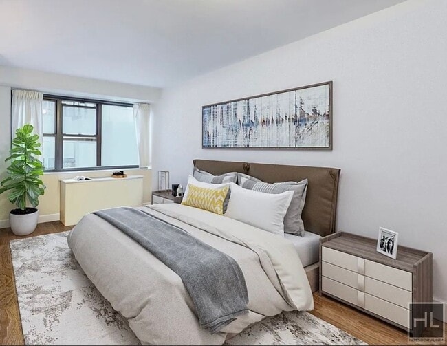 E 16 ST, Unit 15G in New York, NY - Building Photo - Building Photo