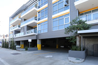 Landmark Chase in Los Angeles, CA - Foto de edificio - Building Photo