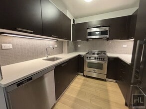 East 39th Street in New York, NY - Building Photo - Building Photo