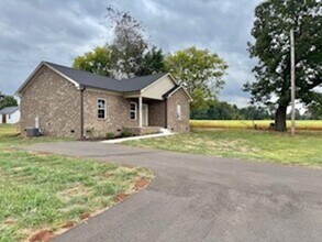708 Timothy Ln in Bowling Green, KY - Building Photo - Building Photo