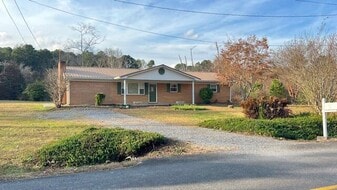 146 Westview Ln SE in Cleveland, TN - Building Photo