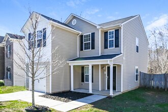 8119 Whitley Ln in Charlotte, NC - Building Photo - Building Photo