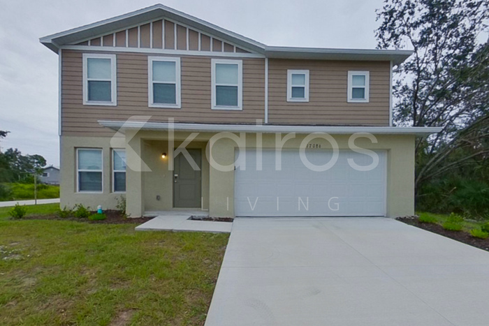 17086 Cynthia Ln in Port Charlotte, FL - Building Photo