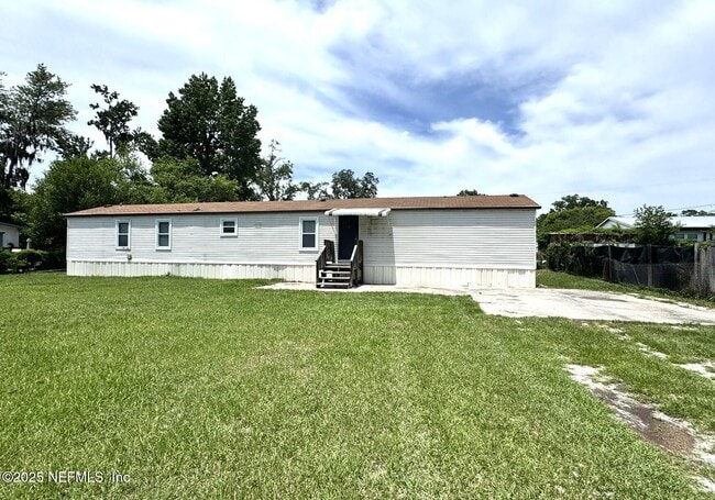 property at 7675 Del Rd