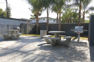 The Met Apartments in Riverside, CA - Building Photo - Other