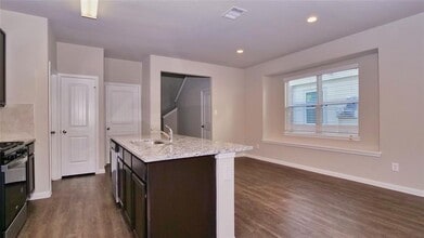 3524 Cannon Dr in Conroe, TX - Building Photo - Building Photo