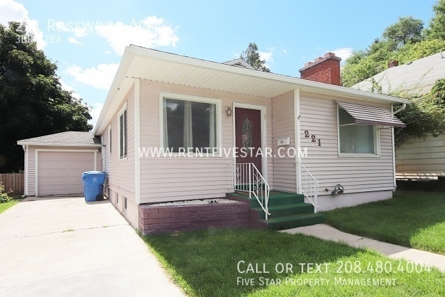 property at 221 Rosewood Ave