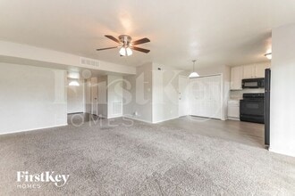 1738 Dell Oak Dr in Garland, TX - Building Photo - Building Photo