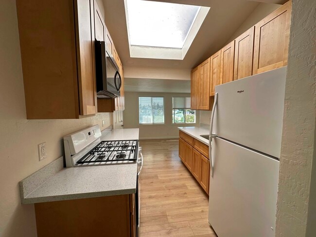 property at 3517 Lincoln Ave