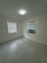 1400 NW 95th St in Miami, FL - Building Photo - Building Photo