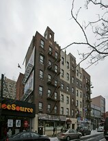 37-30 74th St in Jackson Heights, NY - Building Photo
