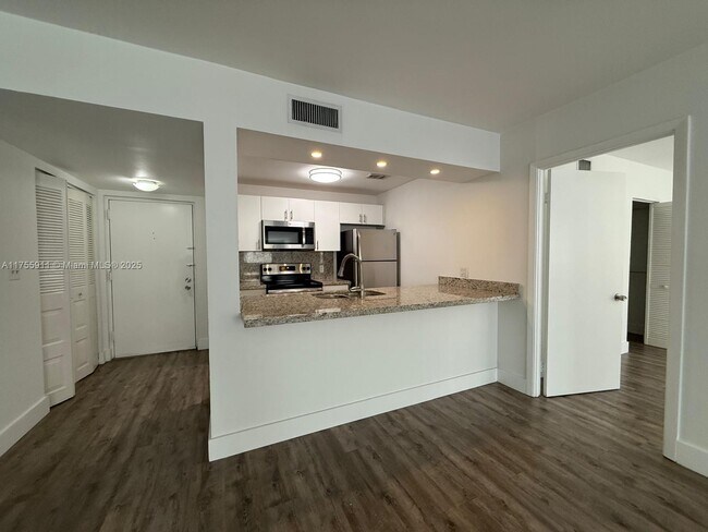 property at 8120 Geneva Ct