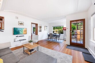 1019 NE 117th St in Seattle, WA - Building Photo - Building Photo