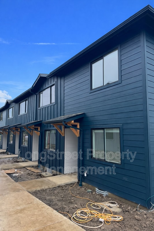 property at 812 S 19th St