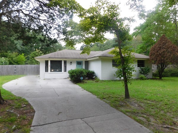 property at 823 Bradwell St