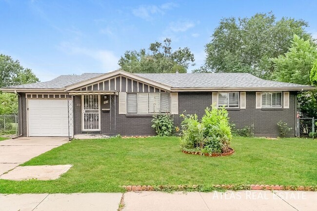 49 S Roosevelt St in Colorado Springs, CO - Building Photo - Building Photo