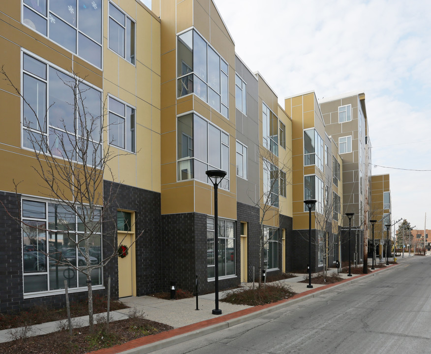 Artspace Patchogue Lofts in Patchogue, NY - Foto de edificio