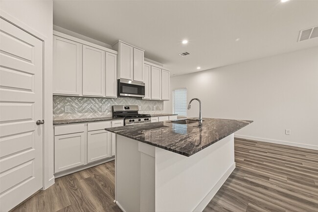 property at 2826 Lisburn Ter Ln