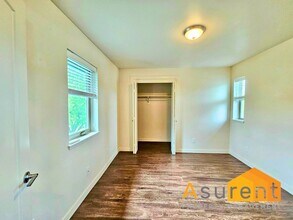 73 Mountain Ave in Ashland, OR - Building Photo - Building Photo